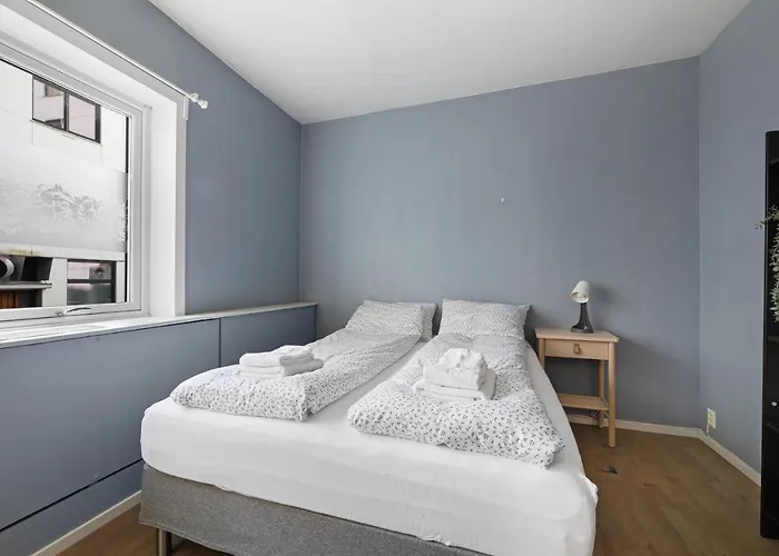 Modern - Work Friendly - Quiet Area Apartment Bergen